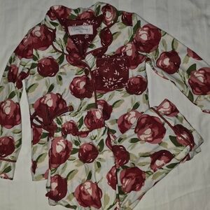 Sweethoney Lounge Set.